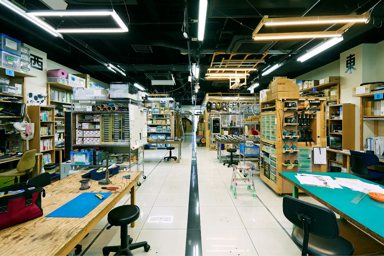 TASKO Factory Photo by Suzuki Wataru